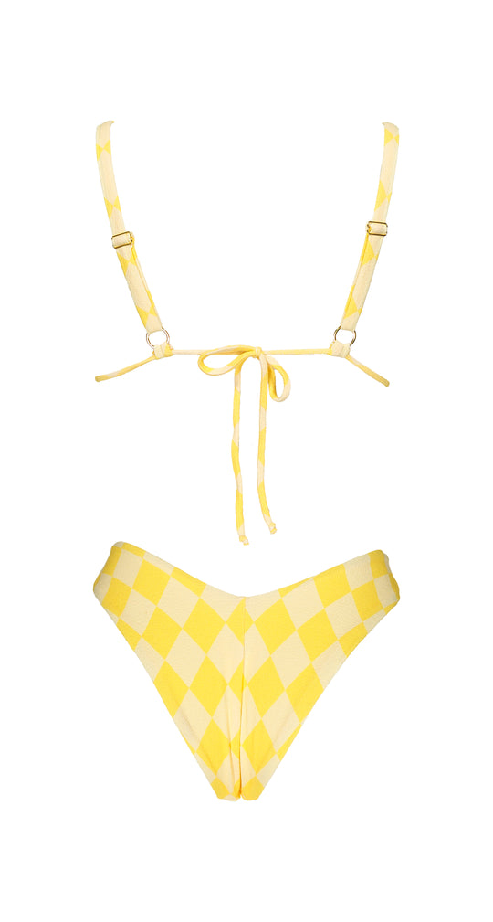 Bikini Marmols in Savannah