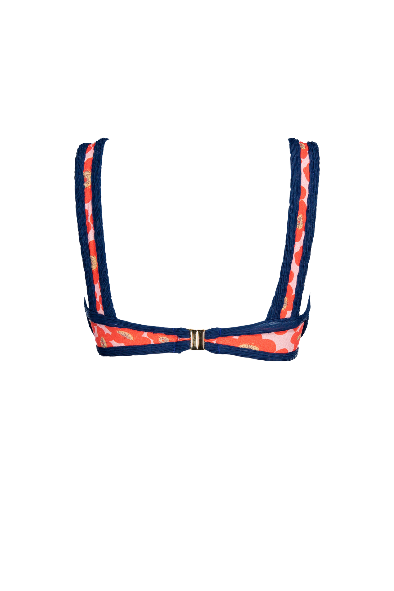 Top Okinawa in Sakura