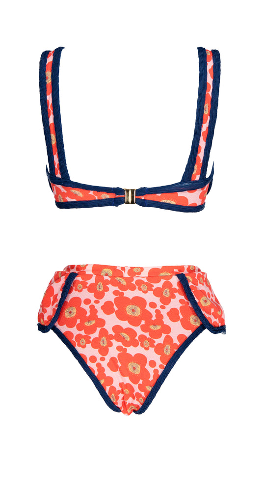 Bikini Okinawa in Sakura