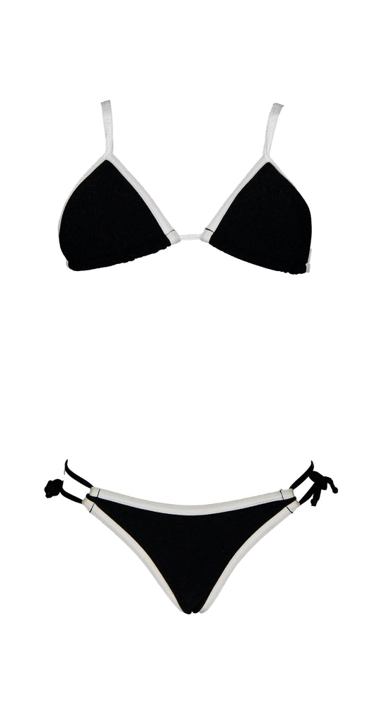 Bikini Stereo in Díos es un Stalker