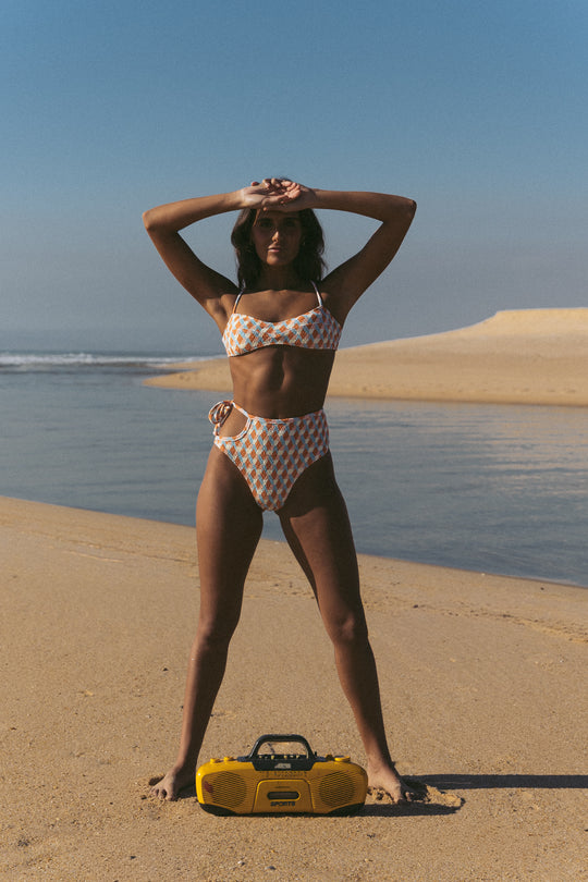 Bikini Marmols en Groove