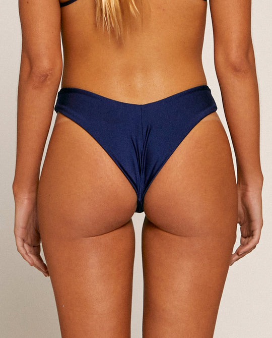 Bottom Marmols Azul Escuro