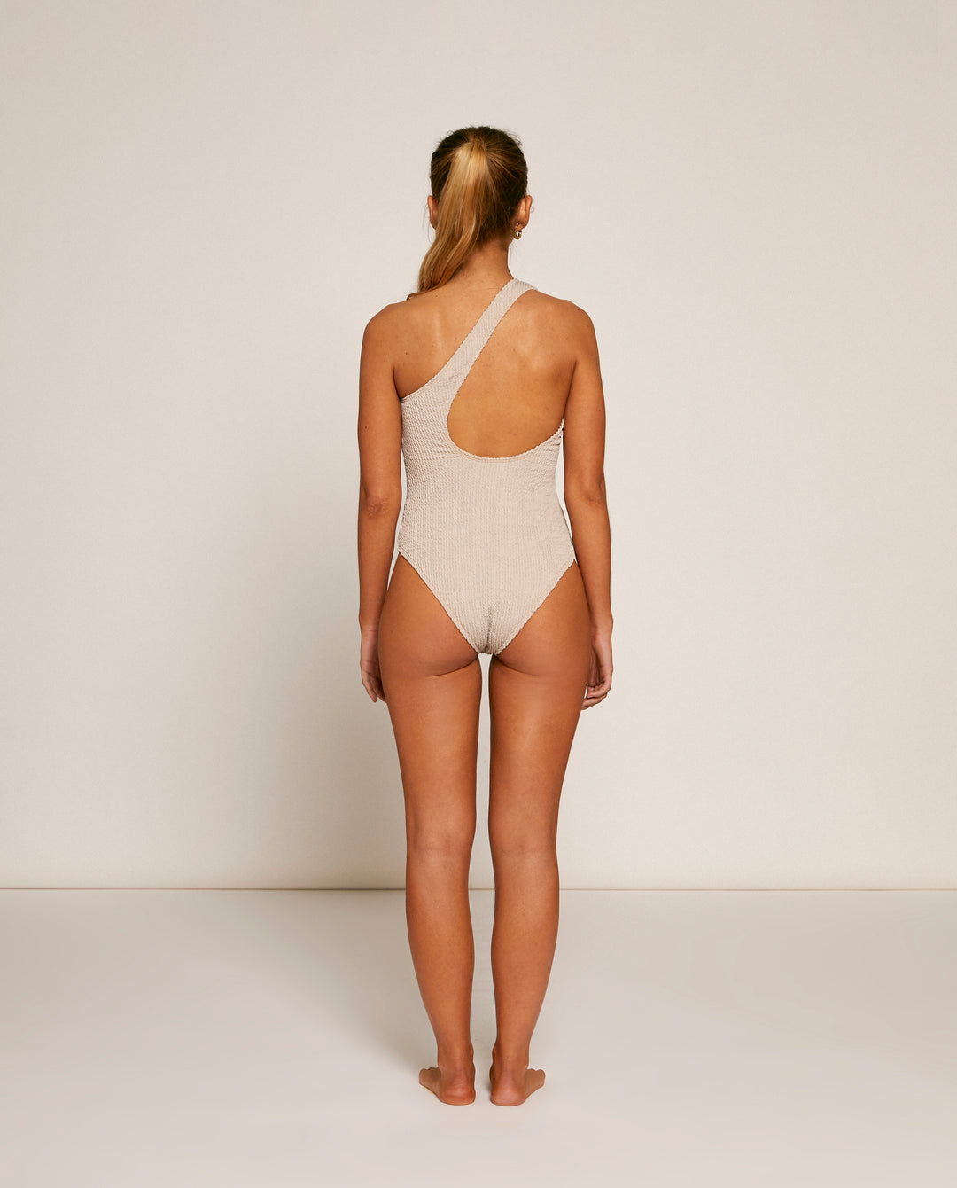 One Piece Hadar Cinzento